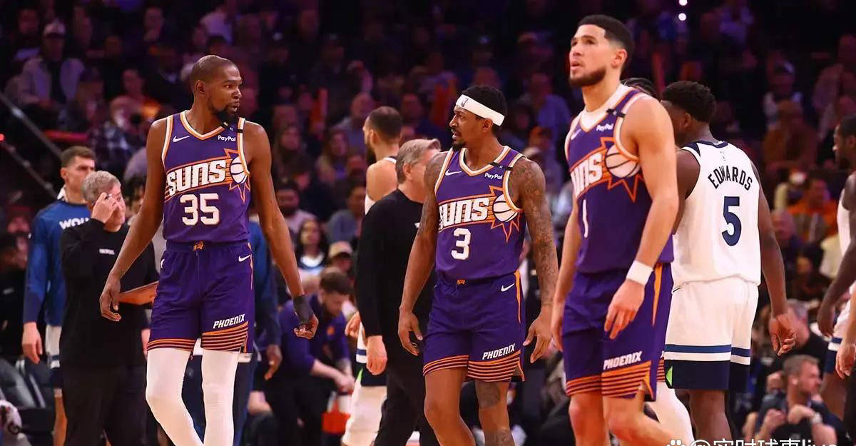 米兰体育网页版-太阳惨遭步行者绝杀，布克孤军奋战未果