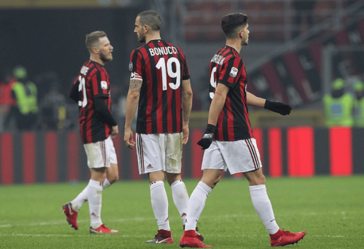 ac米兰-AC米兰主场轻取对手，提升排名的简单介绍