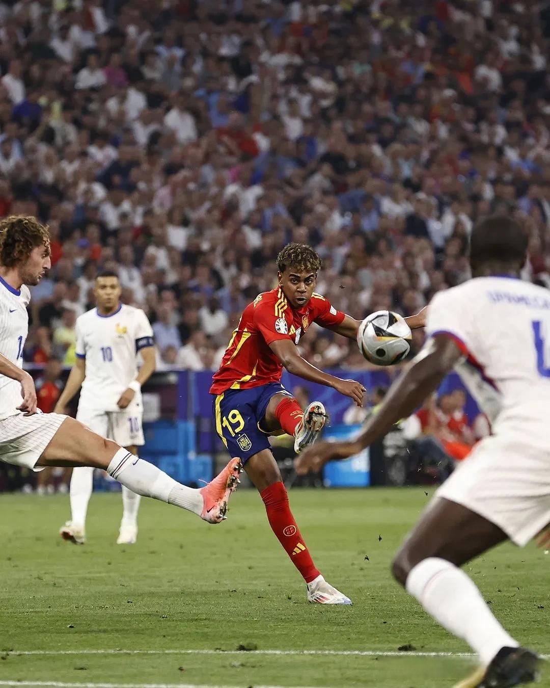 ac米兰下载-西班牙男篮实力碾压对手，晋级奥运半决赛的简单介绍