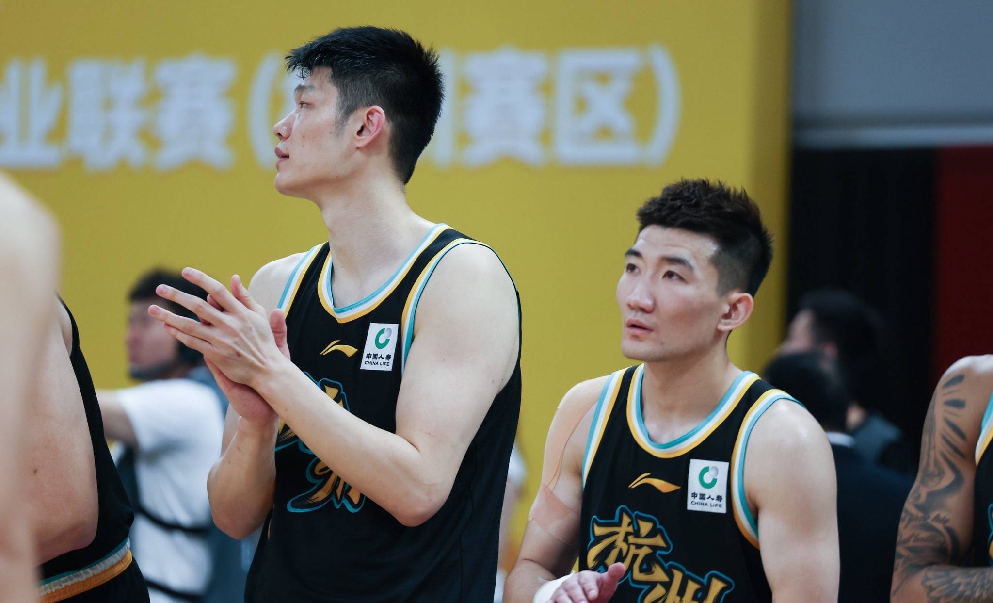 米兰APP下载-包含广东队险胜凯尔特人，胡金秋关键制胜的词条