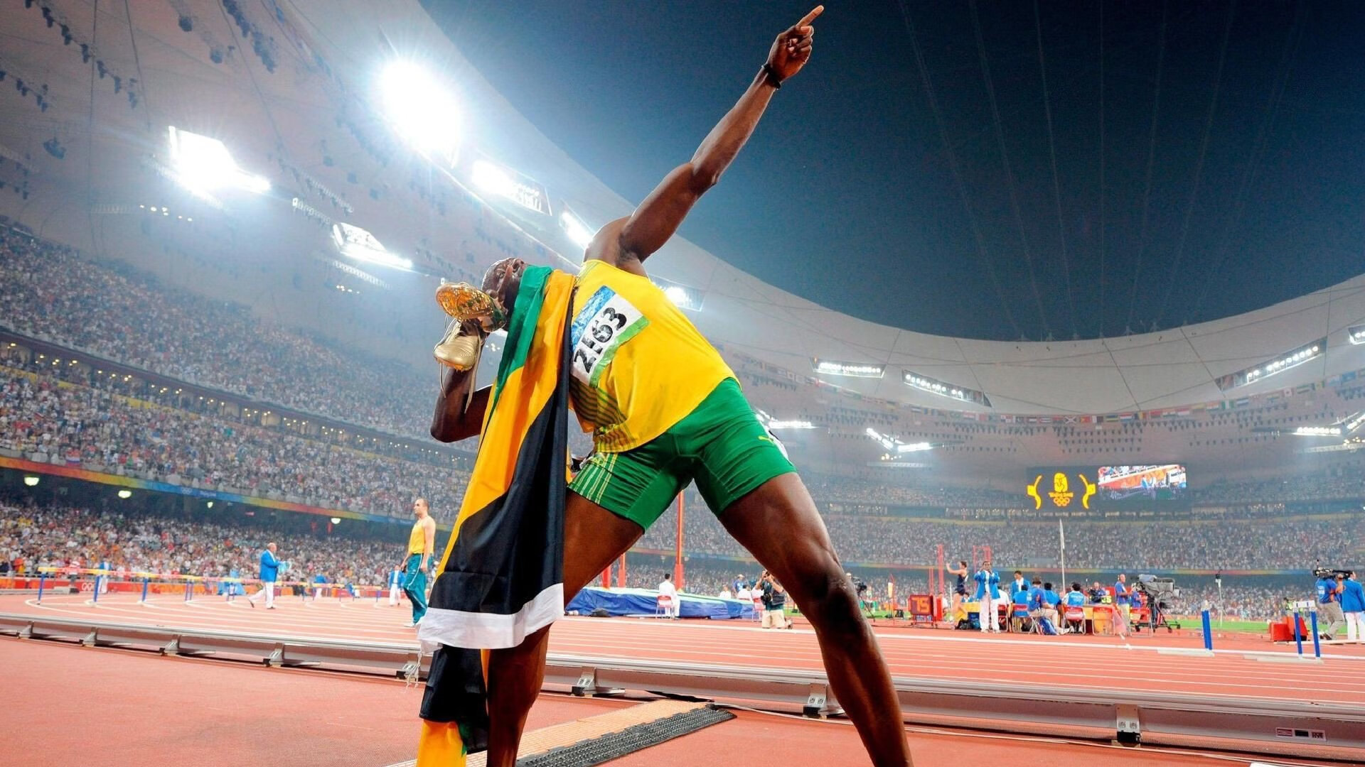 绿茵场上的奇迹，韩国逆转波兰，内马尔刷新纪录的双重奏